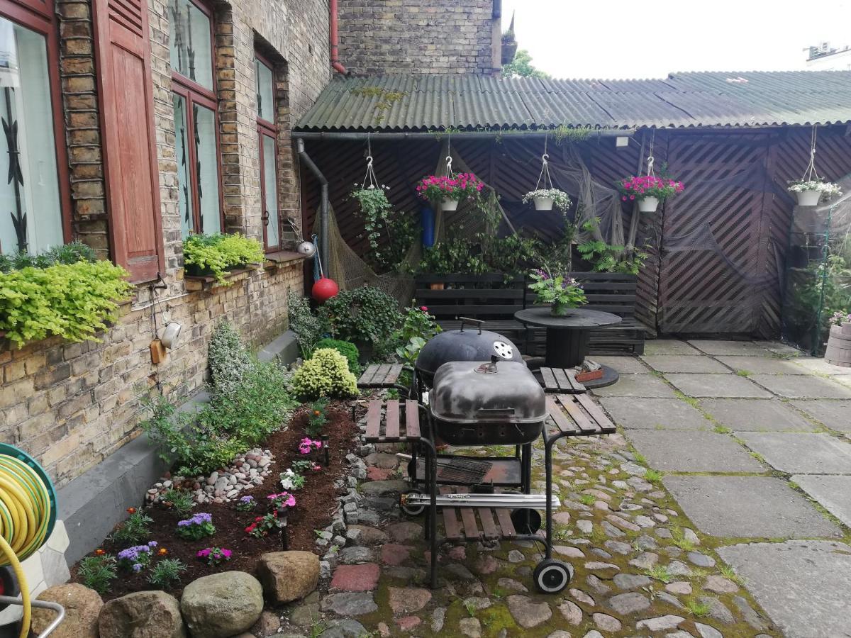 Figaro Villa Ventspils Exteriör bild