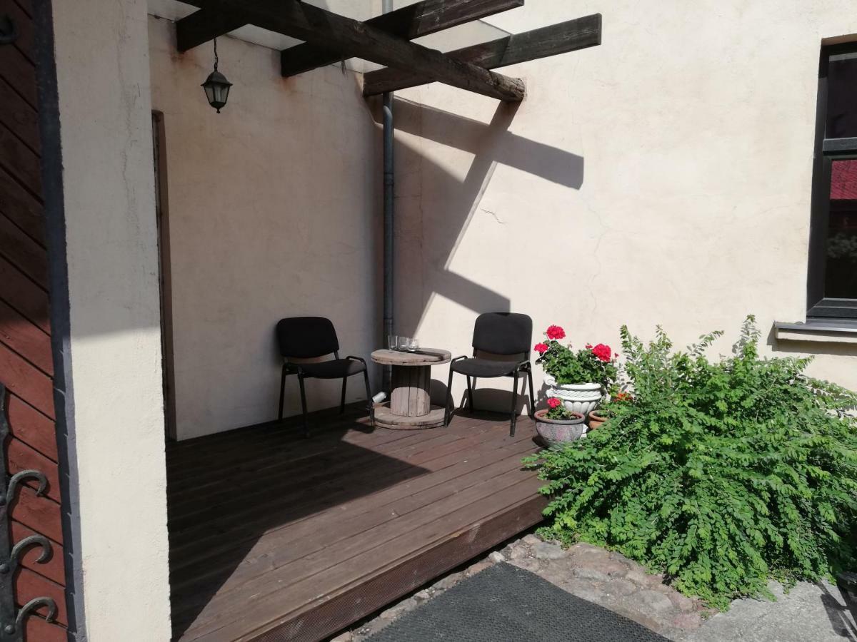 Figaro Villa Ventspils Exteriör bild